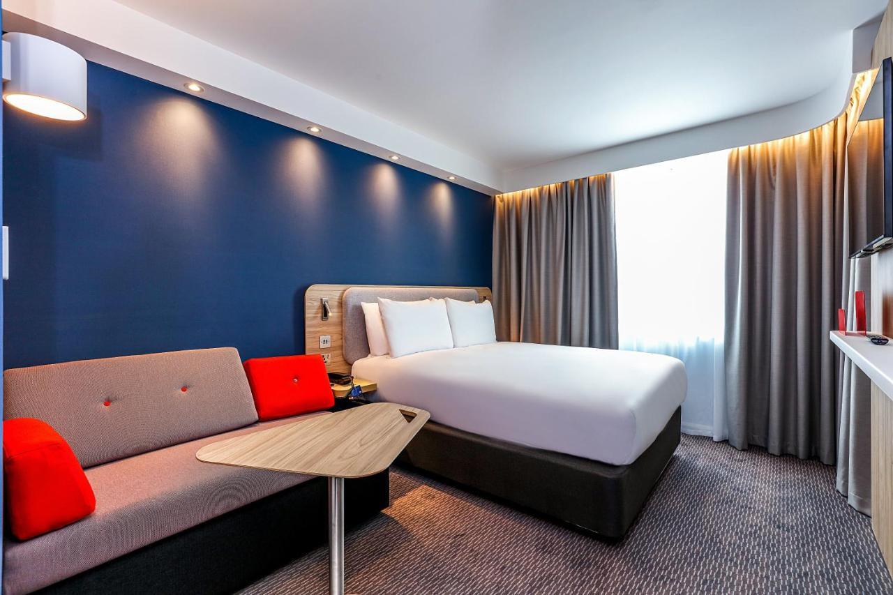 Express - By Ihg 4*
