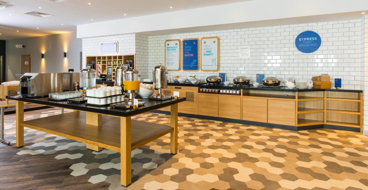 Hotel Express - By Ihg Bicester